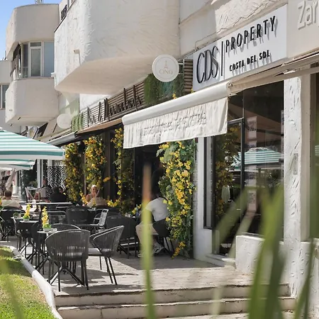 Real Seaside Apartman Marbella