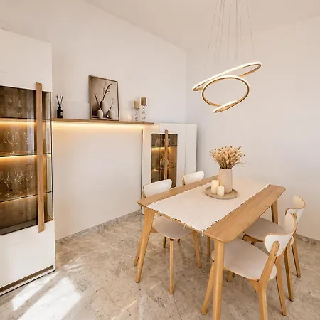 Apartment Real *